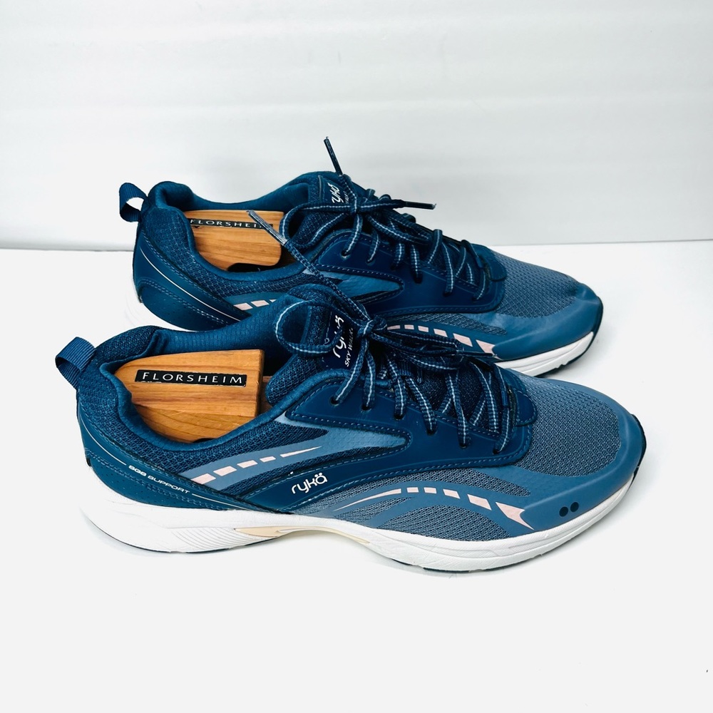 COPY - Ryka Sky Walk 2 Snekers Size 9